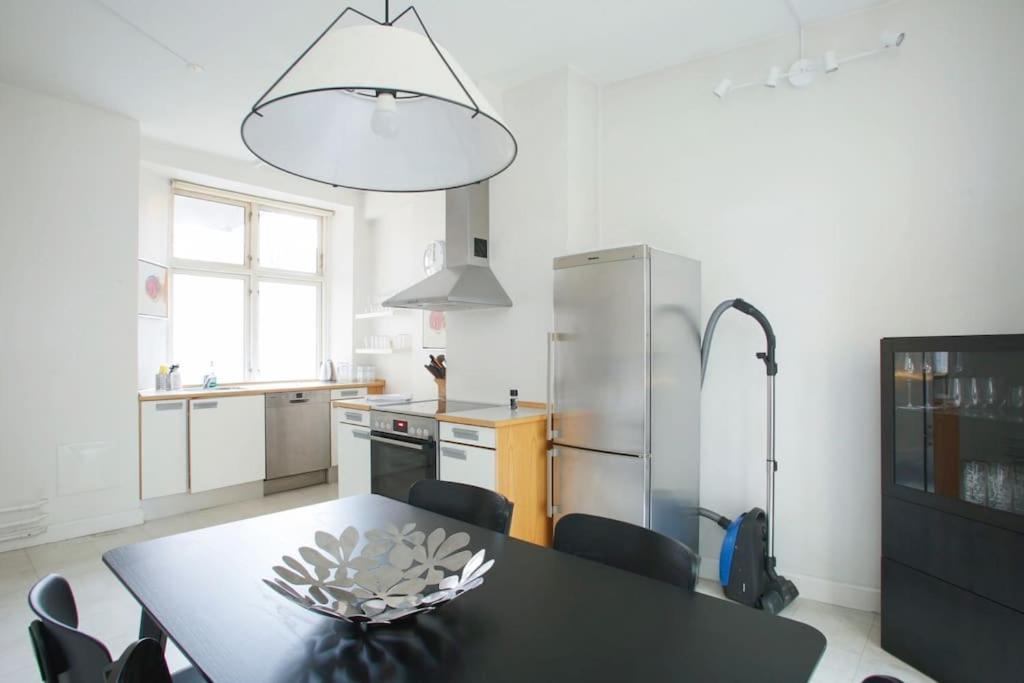 Large & Bright 3Br Apartment W Whirlpool Near Metro Kodaň Exteriér fotografie