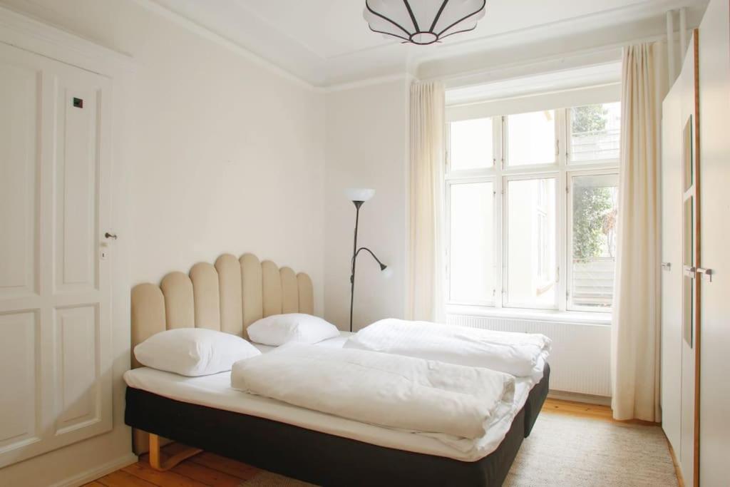 Large & Bright 3Br Apartment W Whirlpool Near Metro Kodaň Exteriér fotografie